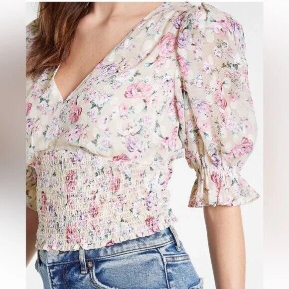 Express Floral Puff Sleeve Smocked V-Neck Cropped Top Coquette Cottagecore SM - Picture 2 of 16